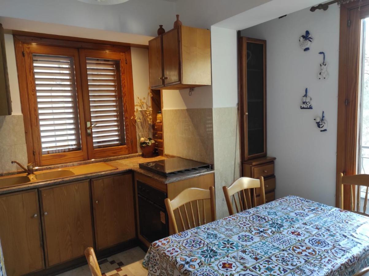 Casa Nupi Apartamento SantʼAlessio Siculo Exterior foto